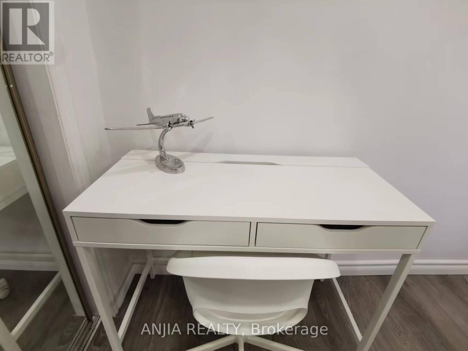 Main - 442 Bonita Court, Richmond Hill, Ontario  L4C 3N1 - Photo 14 - N12317933