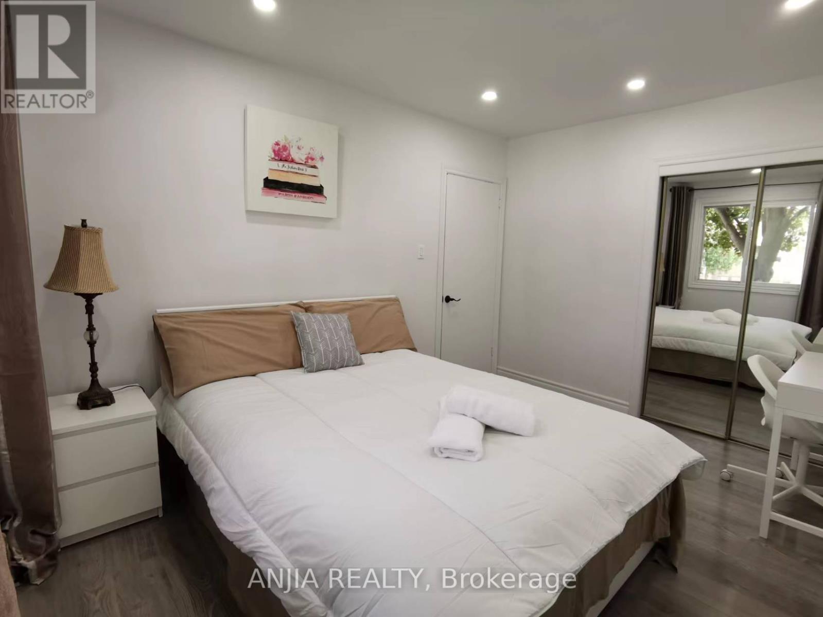 Main - 442 Bonita Court, Richmond Hill, Ontario  L4C 3N1 - Photo 15 - N12317933