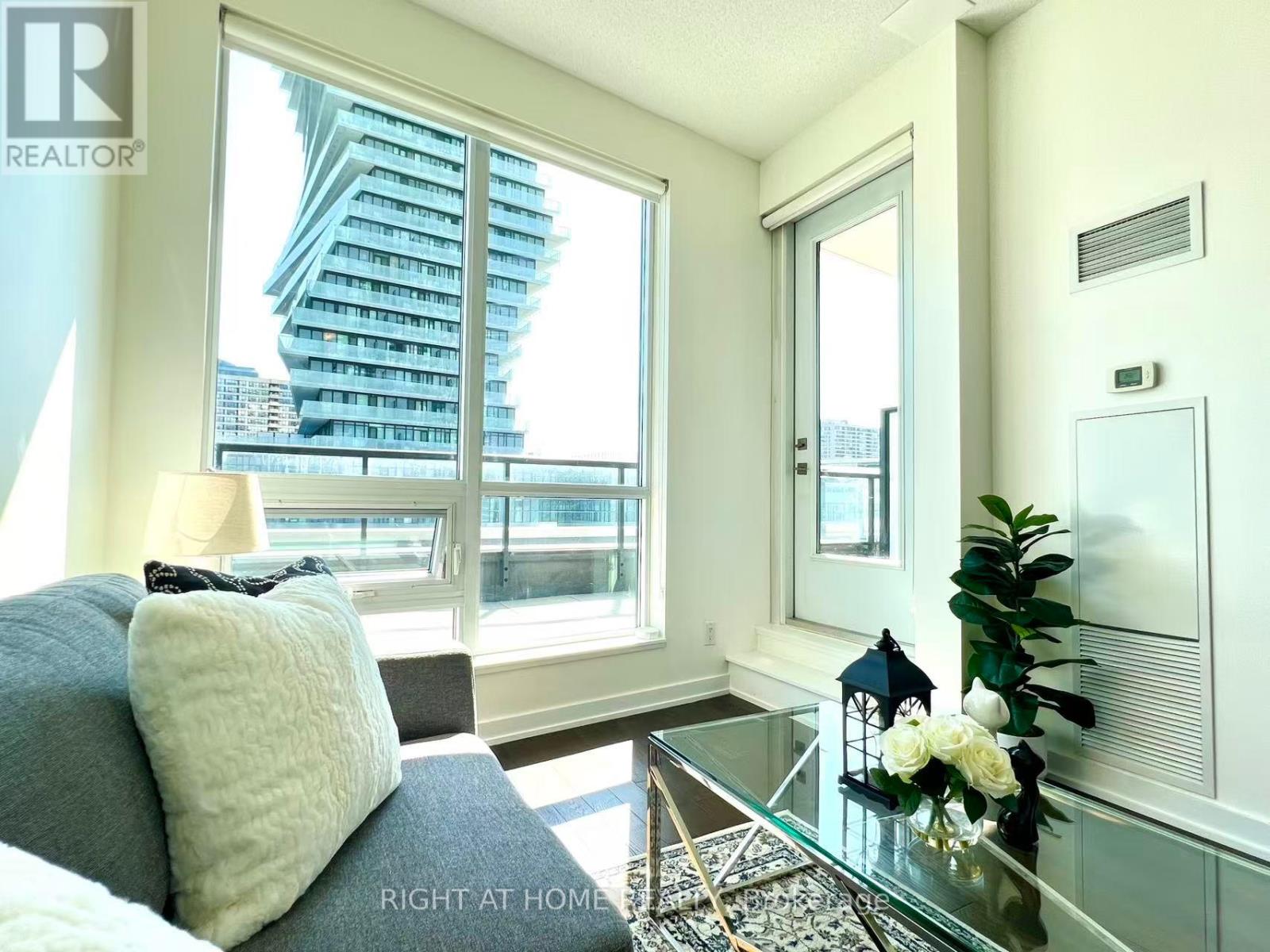 407 - 4011 Brickstone Mews, Mississauga, Ontario  L5B 0J7 - Photo 11 - W12417594