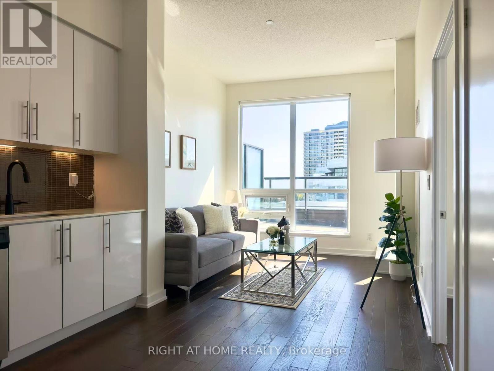 407 - 4011 Brickstone Mews, Mississauga, Ontario  L5B 0J7 - Photo 6 - W12417594
