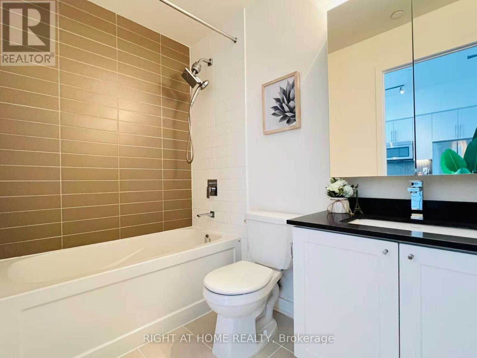 407 - 4011 Brickstone Mews, Mississauga, Ontario  L5B 0J7 - Photo 17 - W12417594