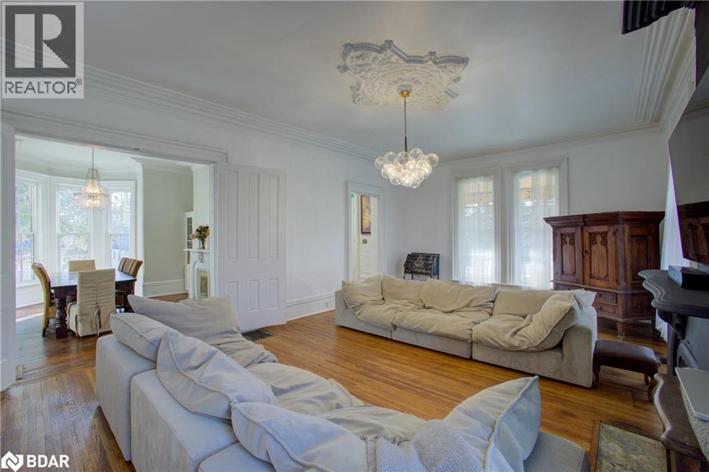 150 Wellington Street E, Mount Forest, Ontario  N0G 2L2 - Photo 6 - 40763073