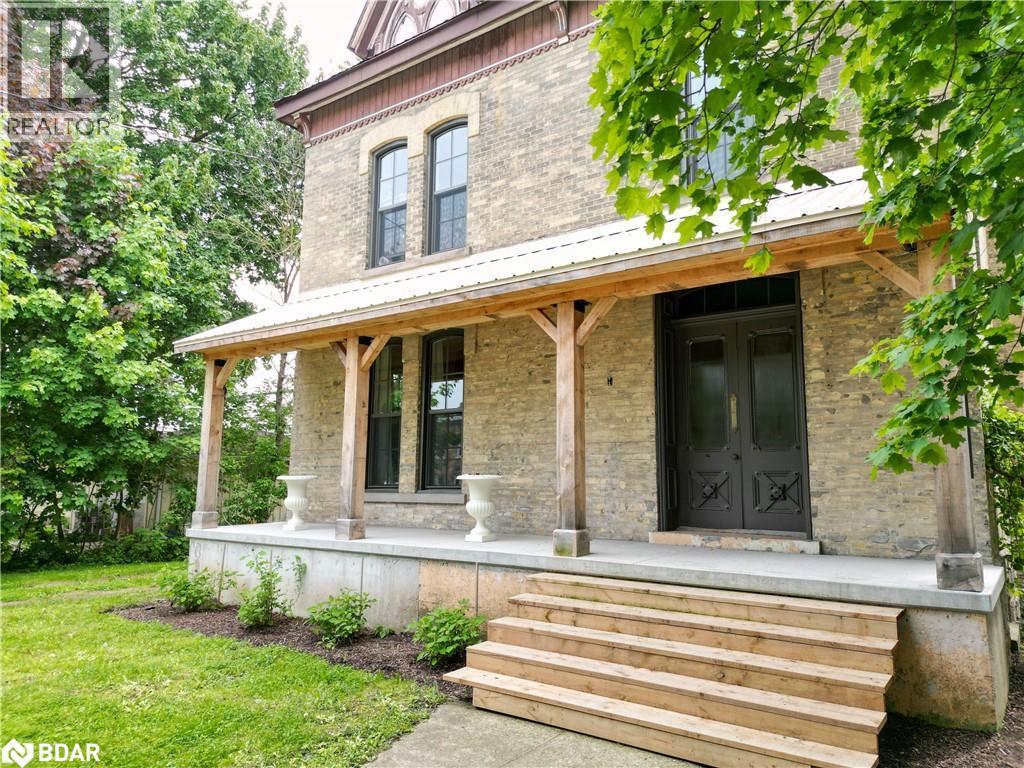 150 Wellington Street E, Mount Forest, Ontario  N0G 2L2 - Photo 2 - 40763073