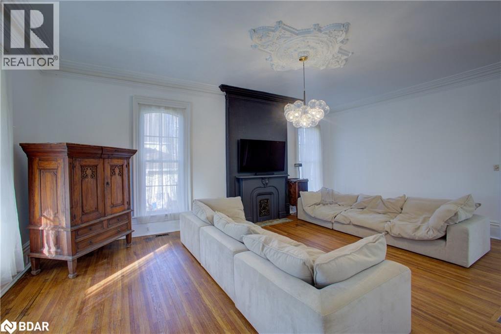 150 Wellington Street E, Mount Forest, Ontario  N0G 2L2 - Photo 7 - 40763074