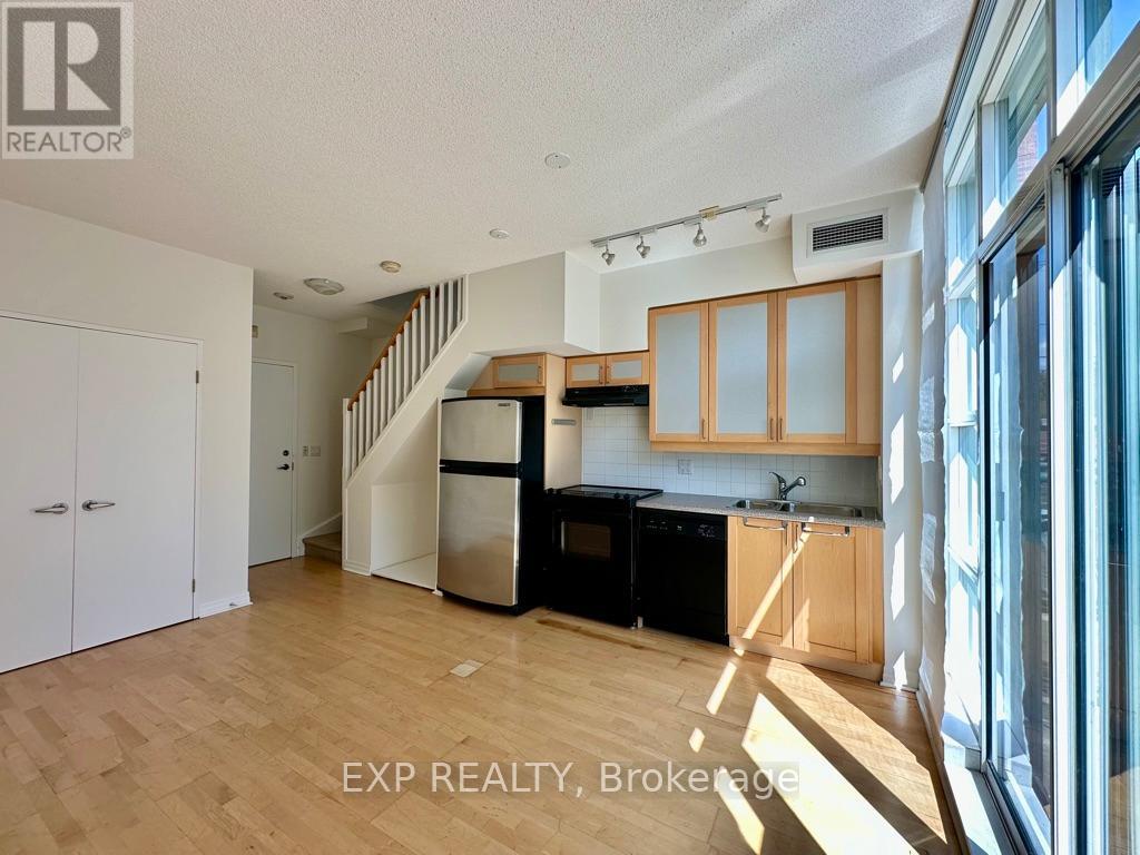 201 - 901 Queen Street W, Toronto, Ontario  M6J 1G5 - Photo 6 - C12416398