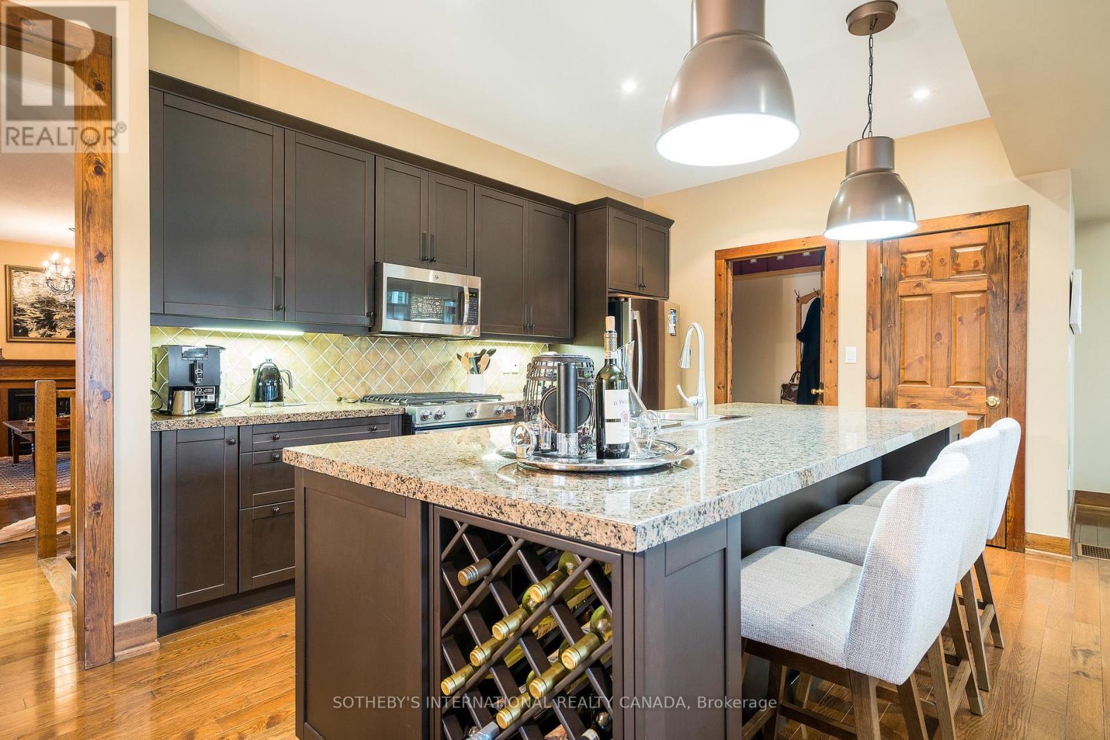 101 Millennium Way E, Blue Mountains, Ontario  L9Y 0V1 - Photo 16 - X12417810