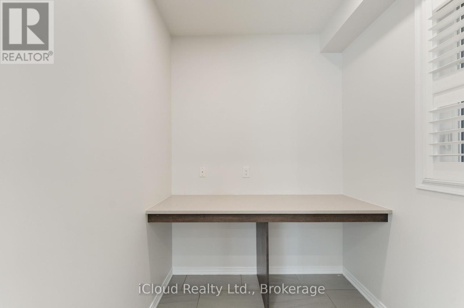 26 Mull Avenue, Haldimand, Ontario  N3W 0B9 - Photo 12 - X12417814
