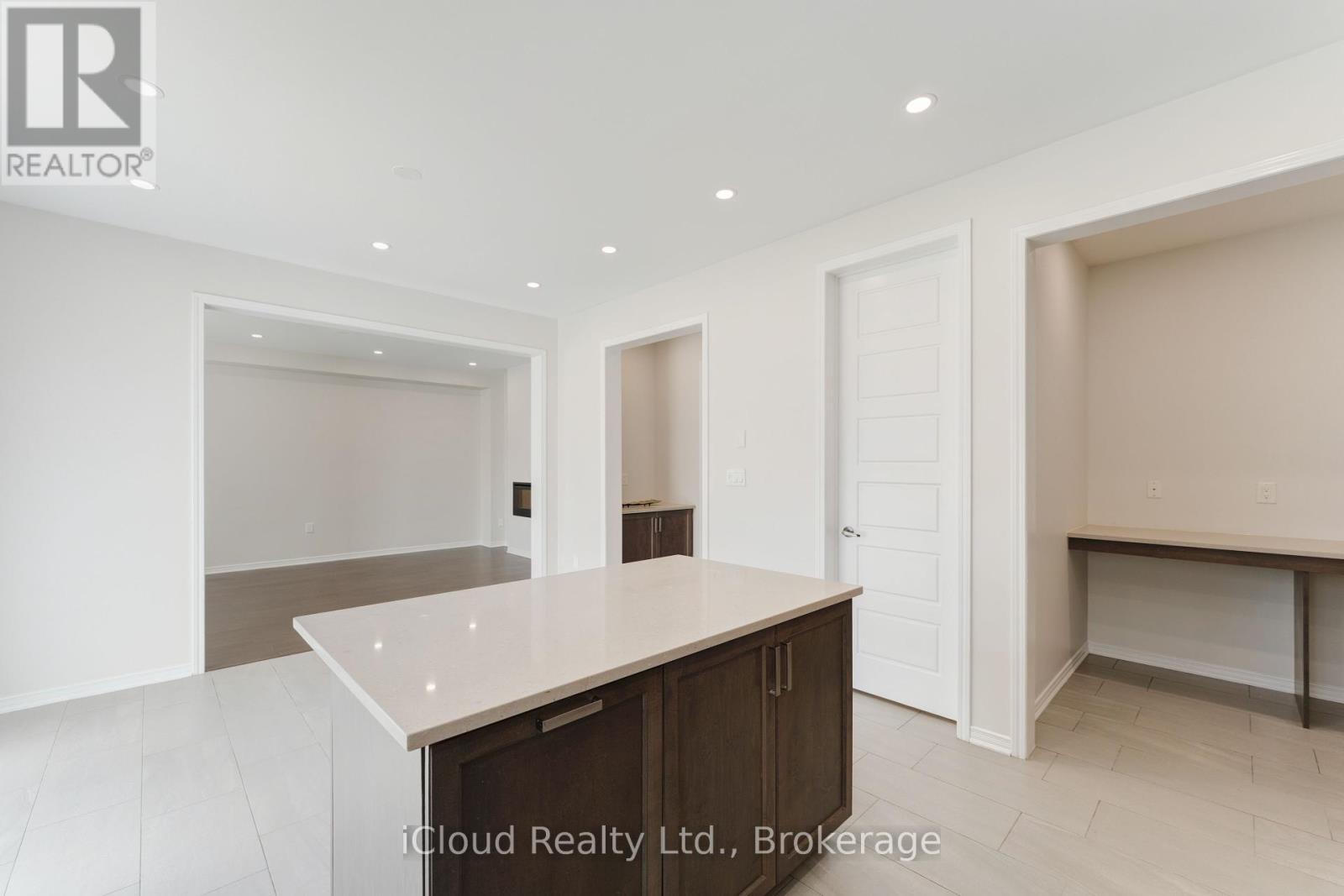 26 Mull Avenue, Haldimand, Ontario  N3W 0B9 - Photo 16 - X12417814