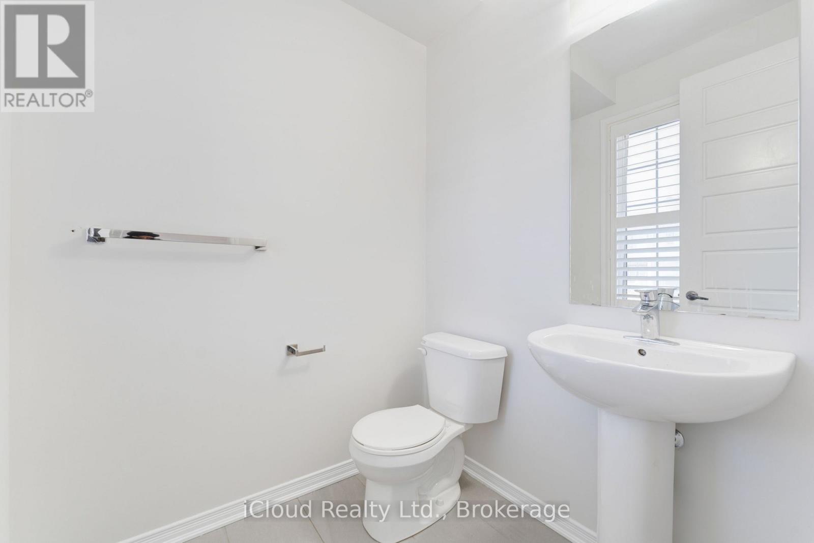 26 Mull Avenue, Haldimand, Ontario  N3W 0B9 - Photo 20 - X12417814