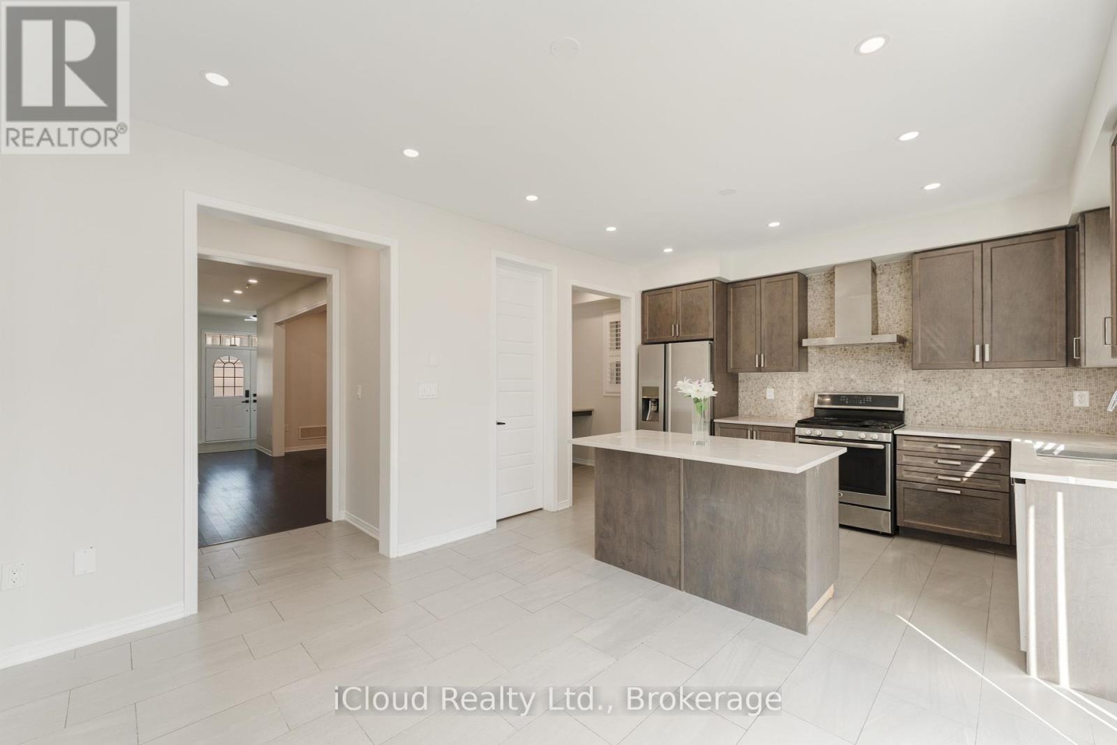 26 Mull Avenue, Haldimand, Ontario  N3W 0B9 - Photo 9 - X12417814