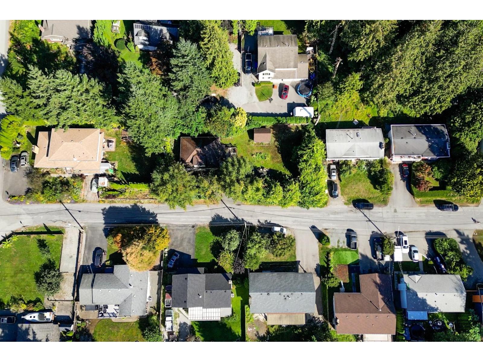 33239 Brown Crescent, Mission, British Columbia  V2V 2R3 - Photo 4 - R3048931