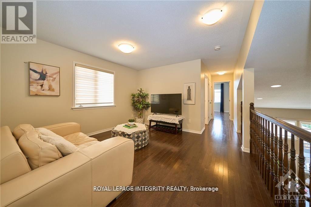 132 Palfrey Way, Ottawa, Ontario  K2V 0A6 - Photo 20 - X12417824
