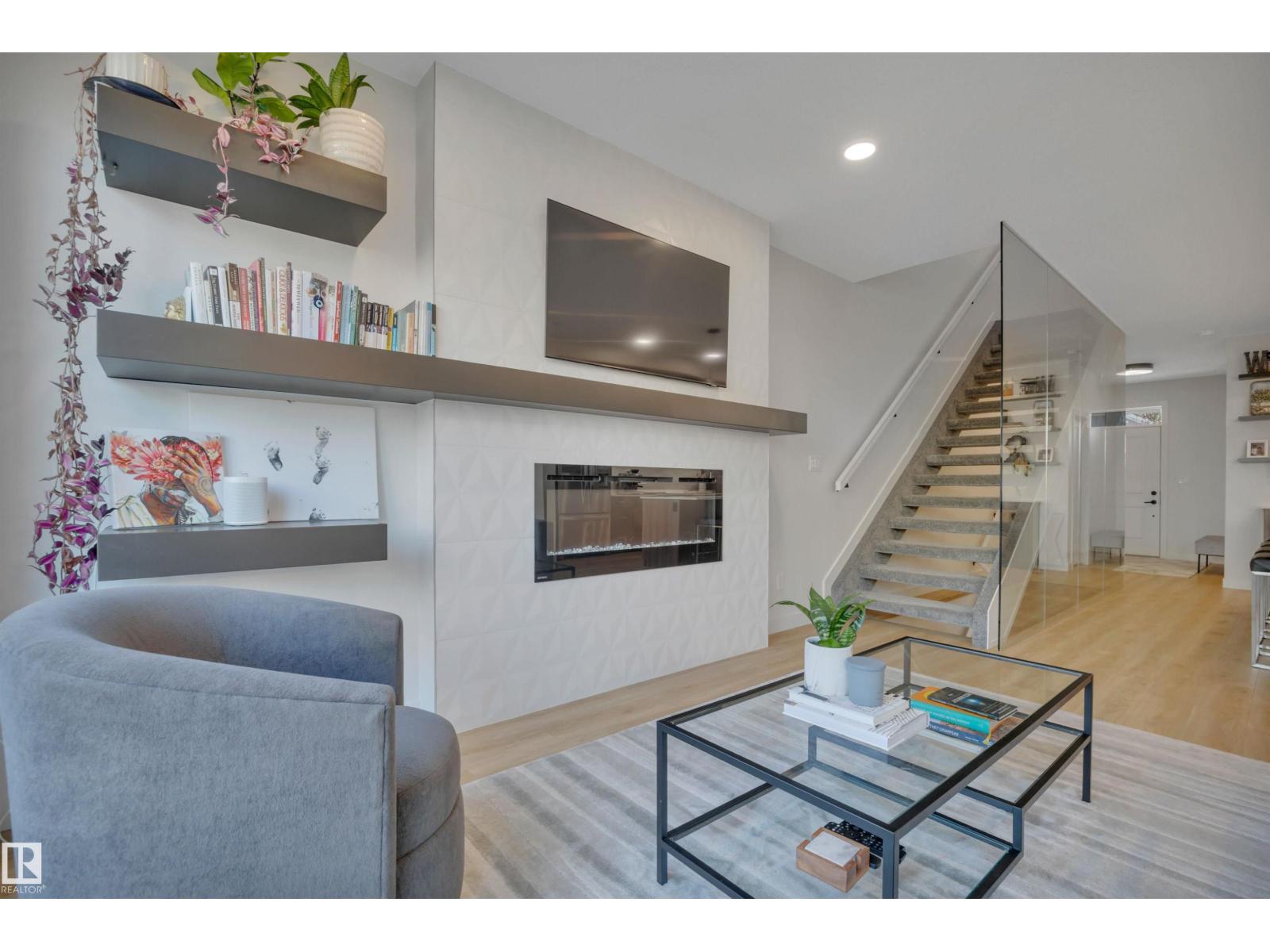 6458 Elston Lo Nw, Edmonton, Alberta  T6M 0V9 - Photo 7 - E4458858