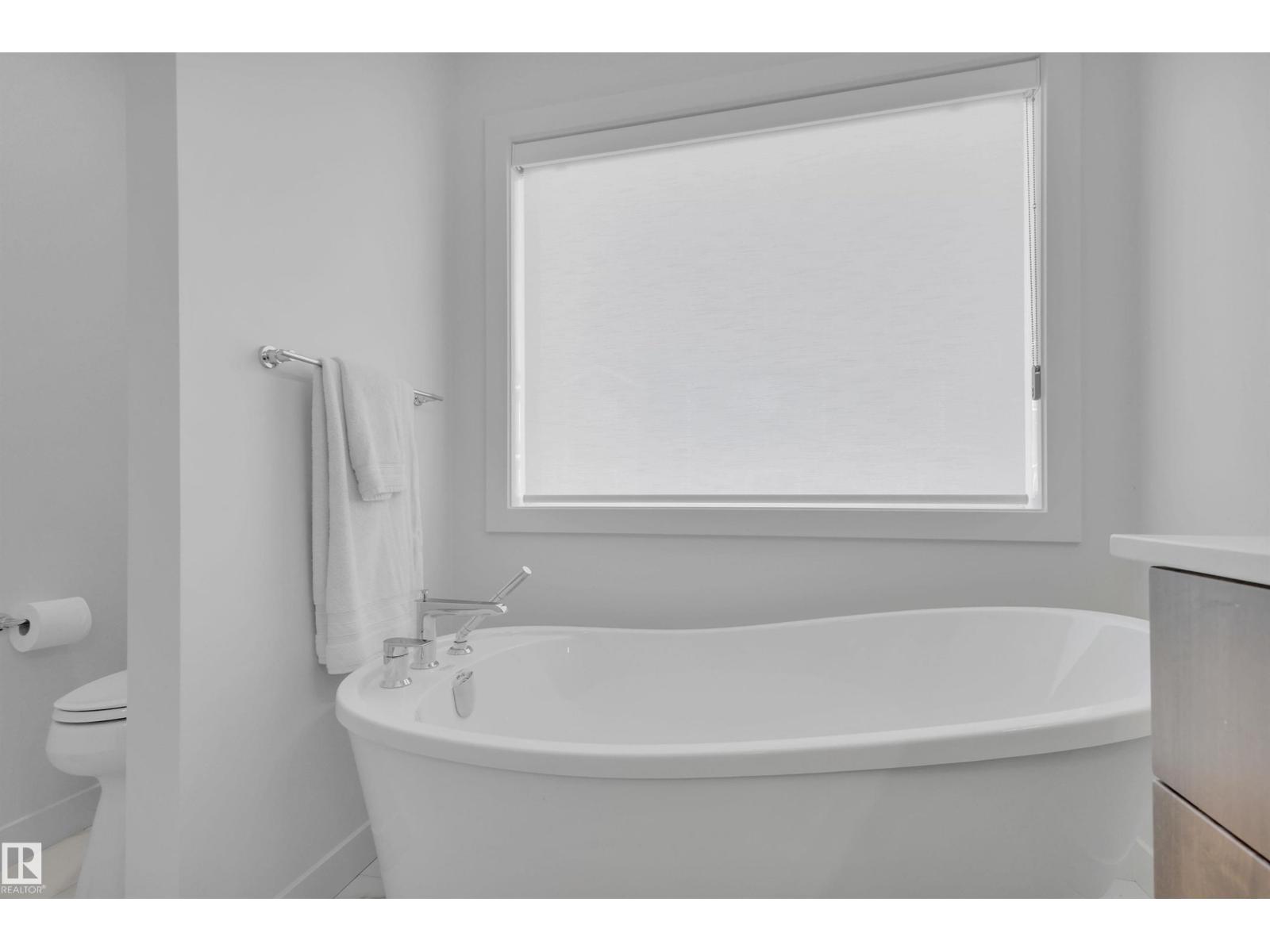 6458 Elston Lo Nw, Edmonton, Alberta  T6M 0V9 - Photo 35 - E4458858