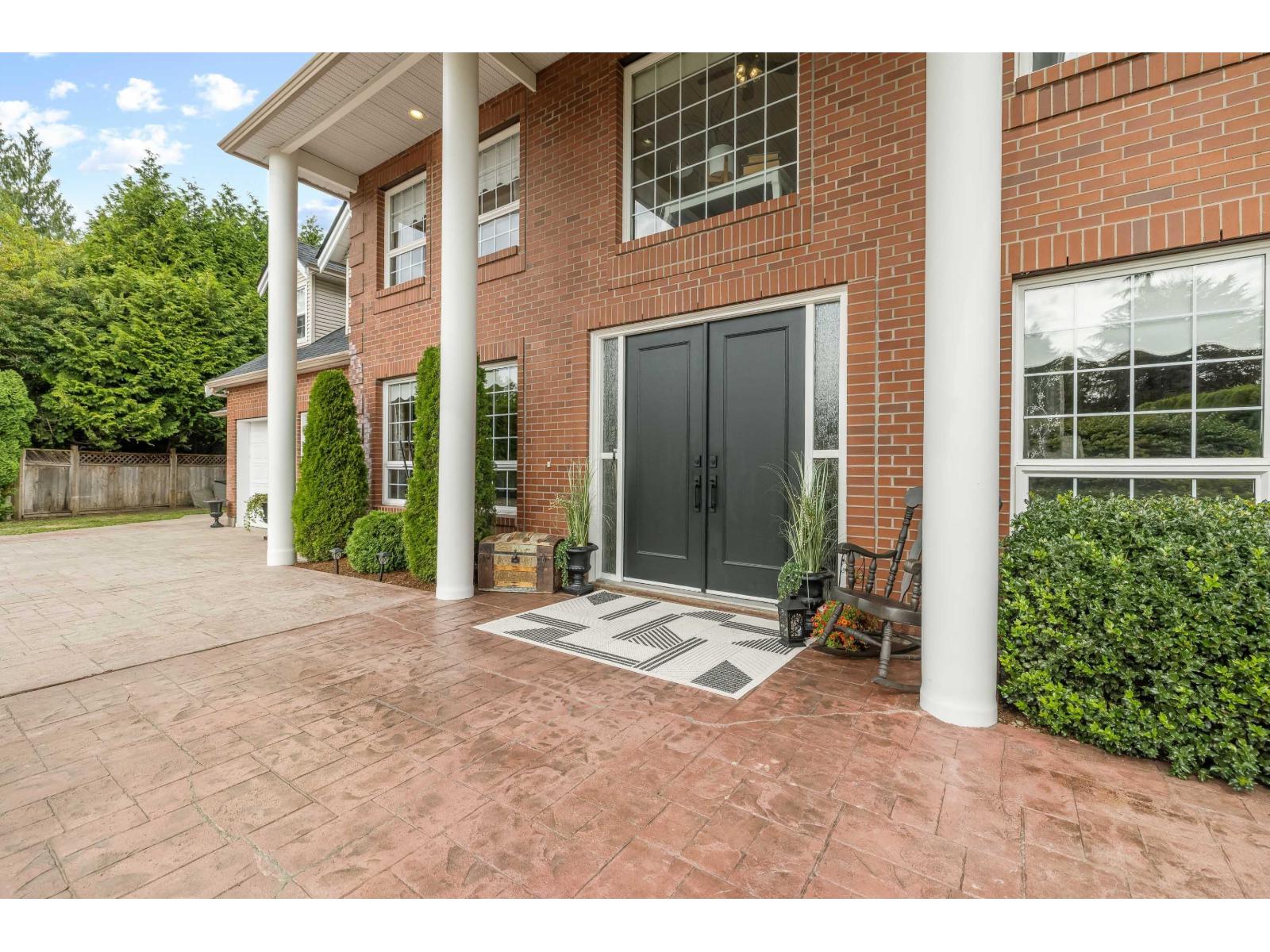 Property at 32685 JUDD TERRACE image 2