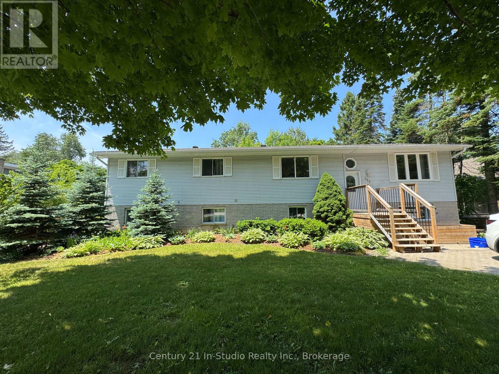 550 Mcnabb Street, Saugeen Shores, Ontario  N0H 2L0 - Photo 39 - X12417833