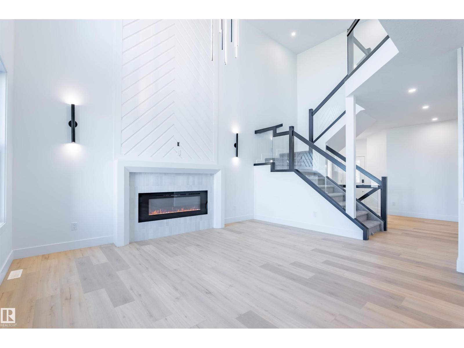 8512 181 Av Nw, Edmonton, Alberta  T5Z 0X1 - Photo 8 - E4455293