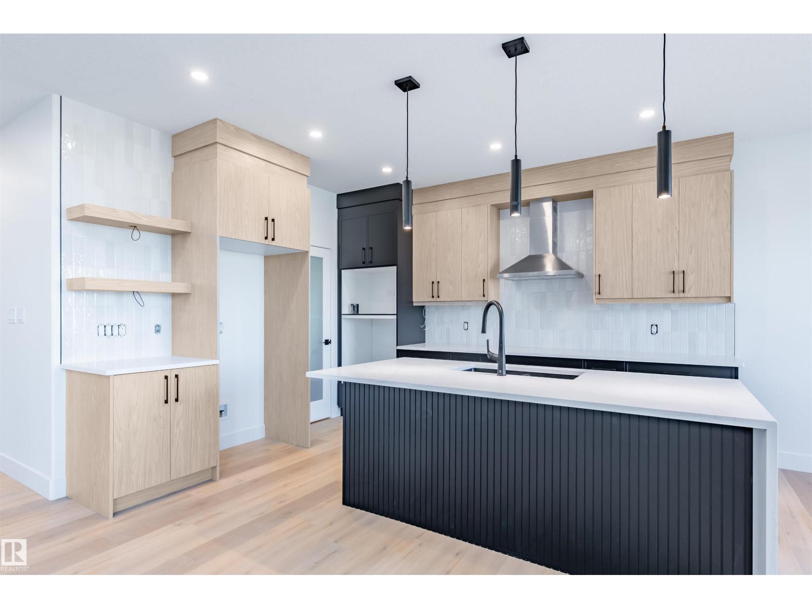 8512 181 Av Nw, Edmonton, Alberta  T5Z 0X1 - Photo 9 - E4455293