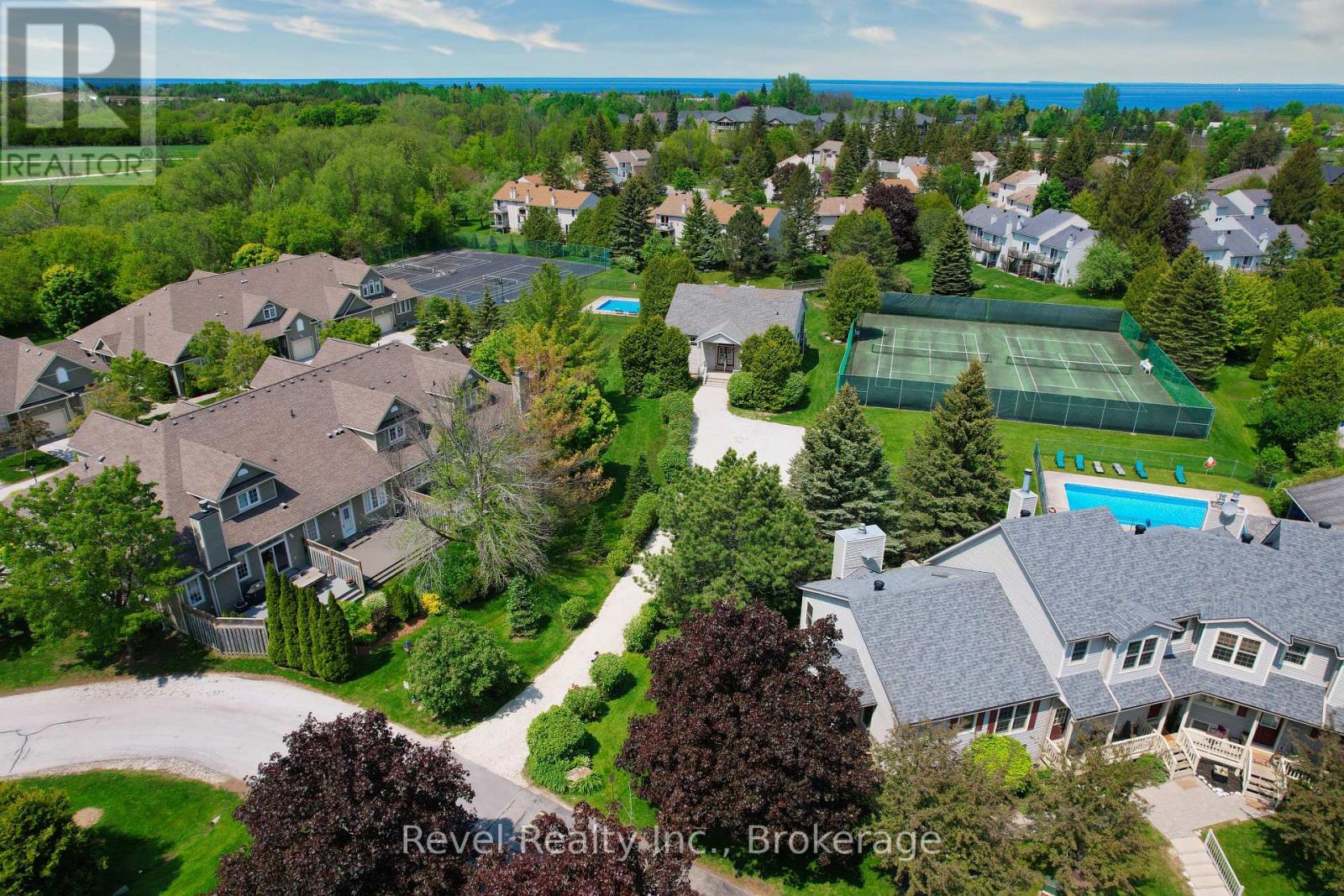 19 - 110 Napier Street W, Blue Mountains, Ontario  N0H 2P0 - Photo 27 - X12352706
