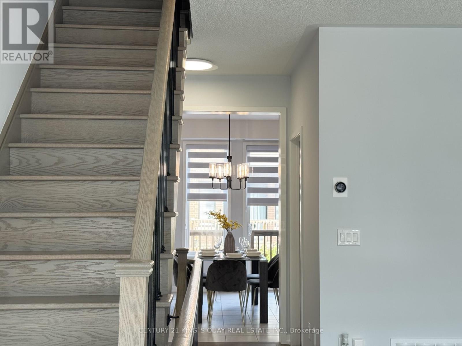 42 Fancamp Drive, Vaughan, Ontario  L6A 4Z1 - Photo 37 - N12414756