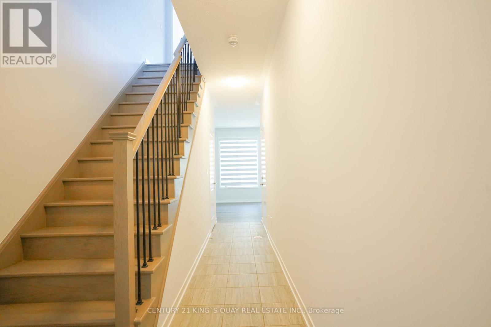 42 Fancamp Drive, Vaughan, Ontario  L6A 4Z1 - Photo 41 - N12414756