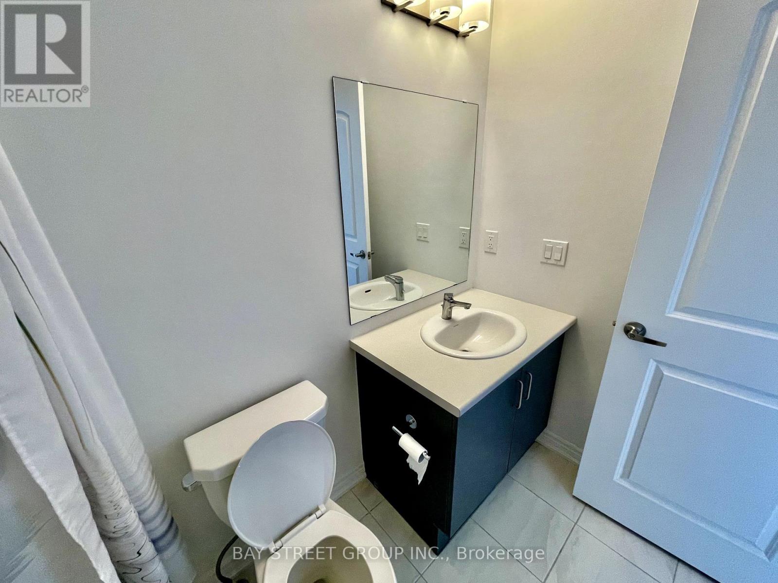11814 Tenth Line, Whitchurch-Stouffville, Ontario  L4A 5G2 - Photo 17 - N12417844