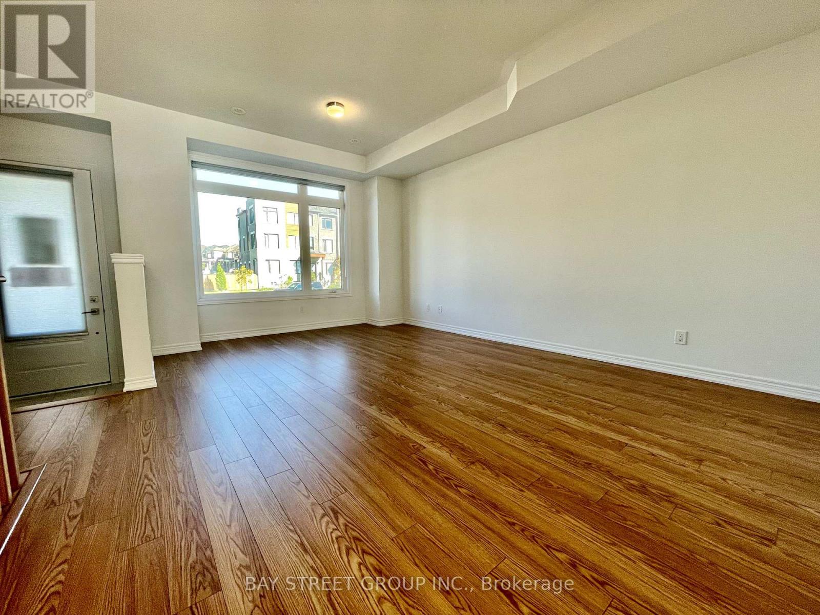 11814 Tenth Line, Whitchurch-Stouffville, Ontario  L4A 5G2 - Photo 2 - N12417844