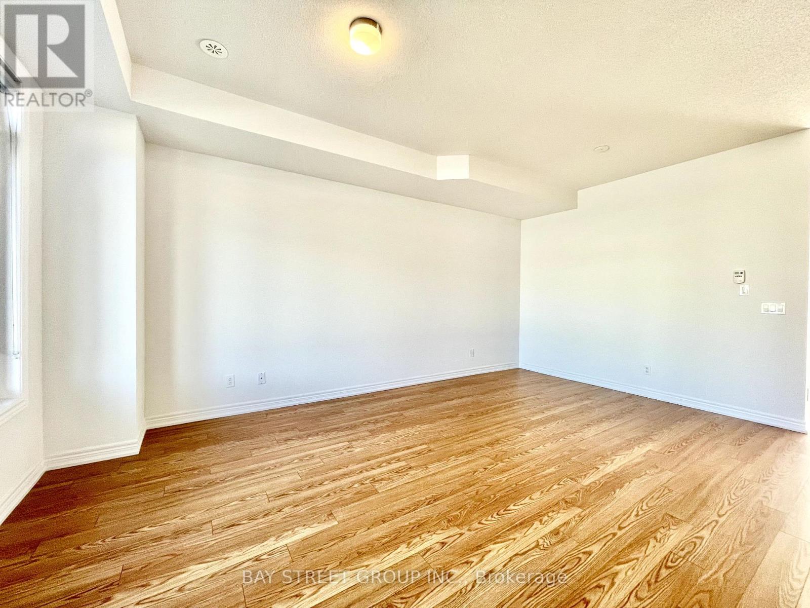 11814 Tenth Line, Whitchurch-Stouffville, Ontario  L4A 5G2 - Photo 3 - N12417844