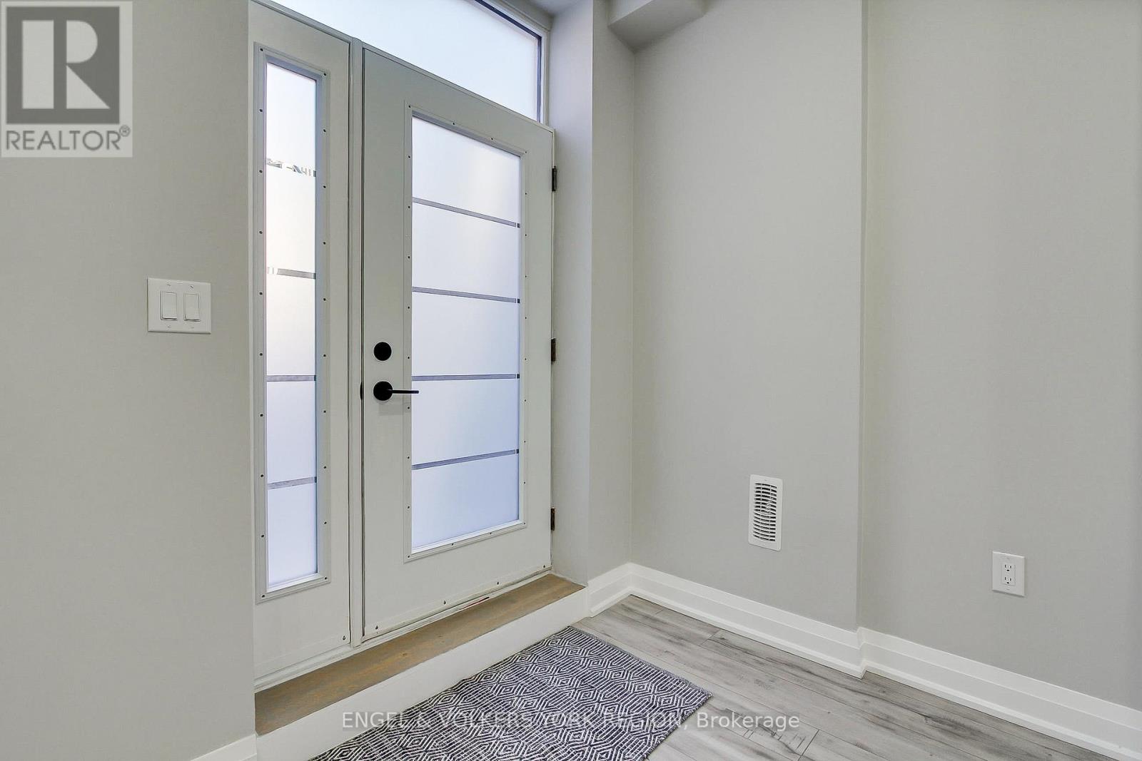 Bsmt - 4 Valley Point Crescent, King, Ontario  L7B 1L4 - Photo 2 - N12283017
