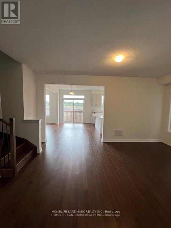 60 Shepherd Drive, Barrie, Ontario  L9J 0K4 - Photo 5 - S12399137