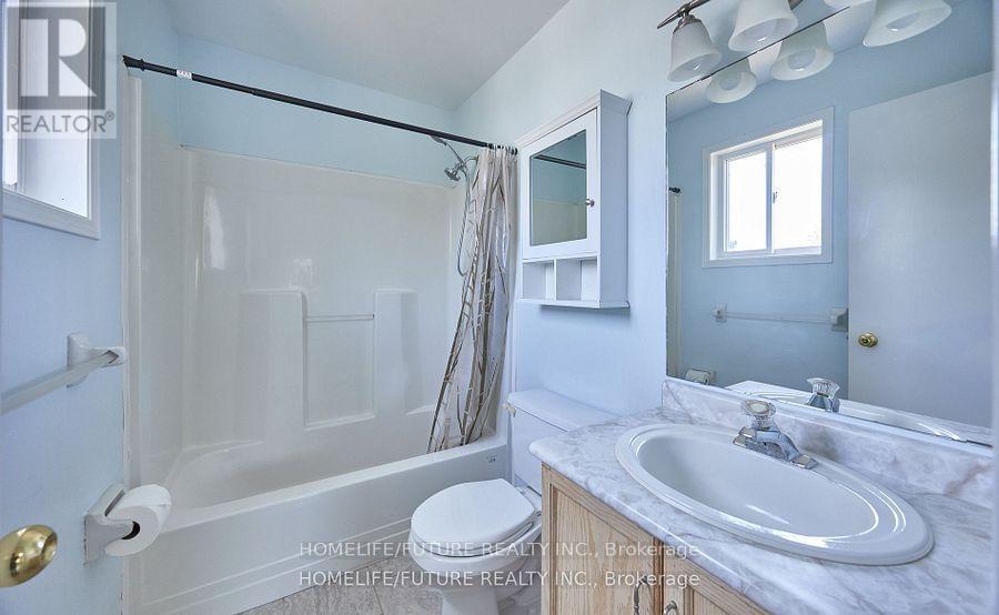 6 Pickett Crescent, Barrie, Ontario  L4N 8B8 - Photo 21 - S12417791
