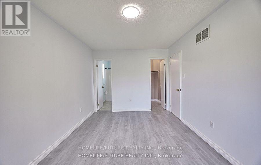 6 Pickett Crescent, Barrie, Ontario  L4N 8B8 - Photo 26 - S12417791