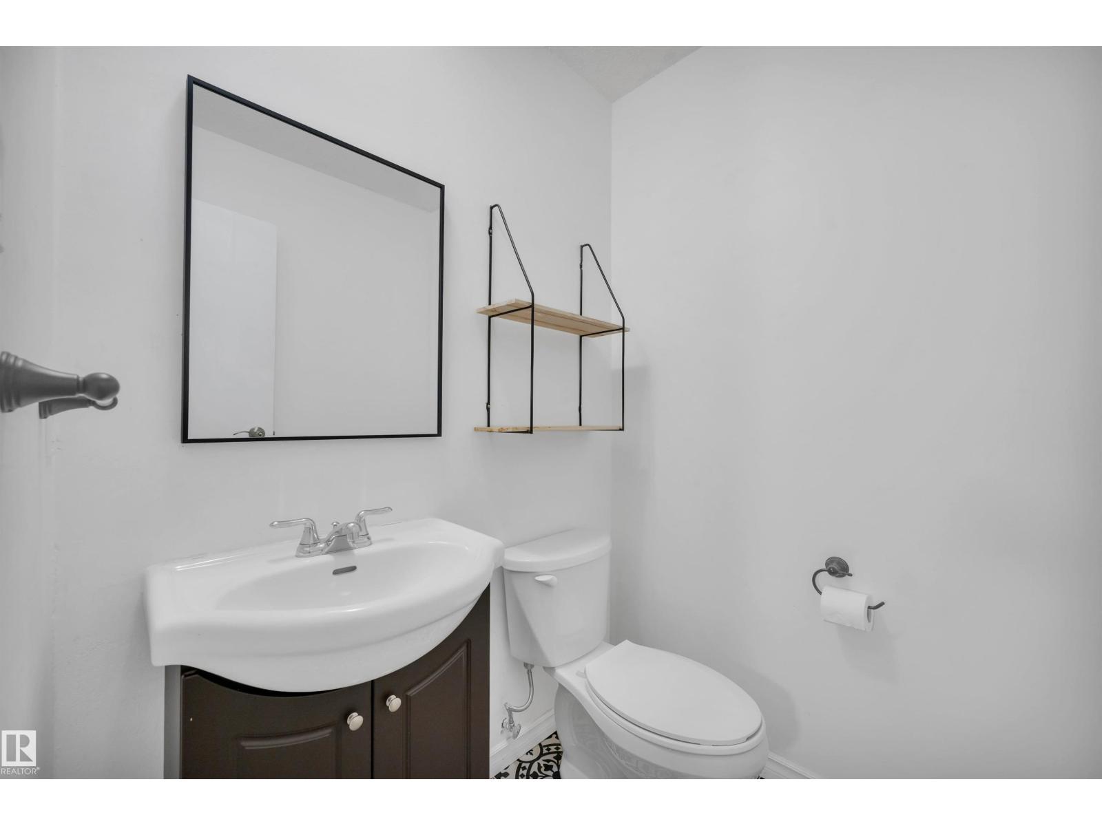 60 Woodvale Vg Nw, Edmonton, Alberta  T6L 1W4 - Photo 21 - E4458862