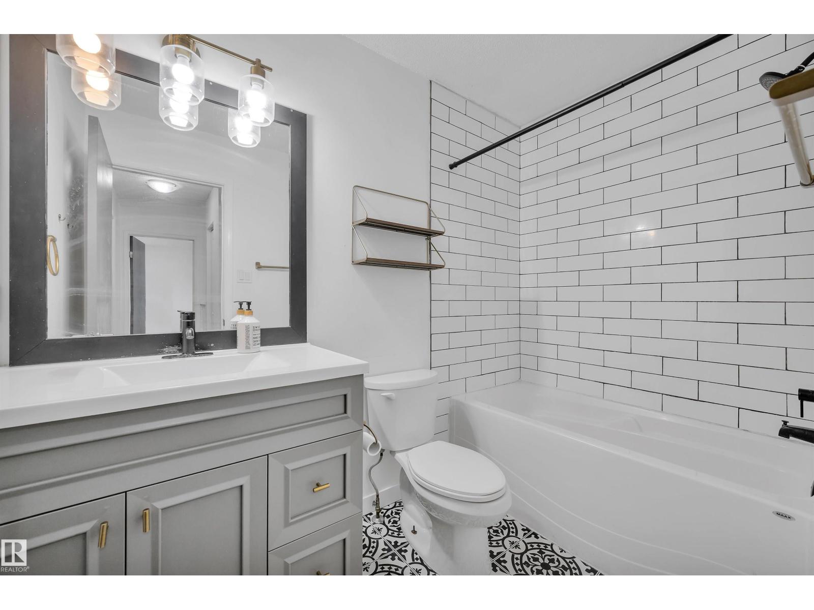 60 Woodvale Vg Nw, Edmonton, Alberta  T6L 1W4 - Photo 26 - E4458862