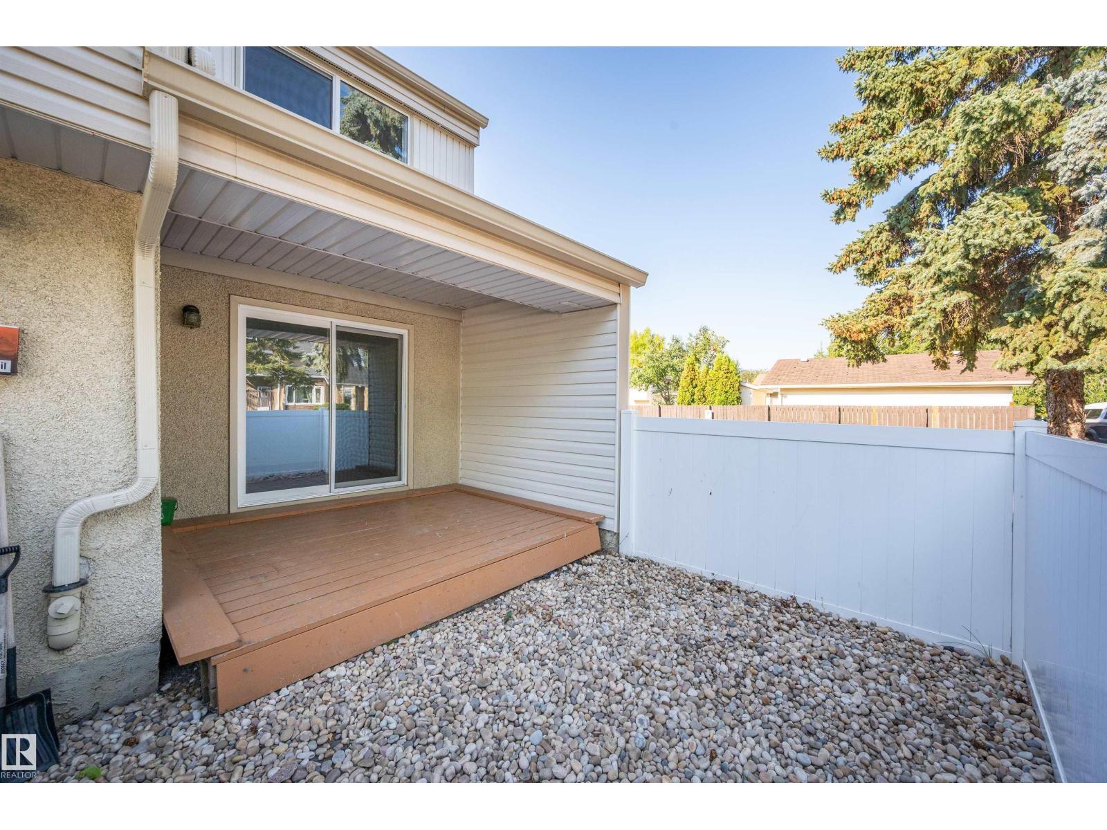 60 Woodvale Vg Nw, Edmonton, Alberta  T6L 1W4 - Photo 39 - E4458862
