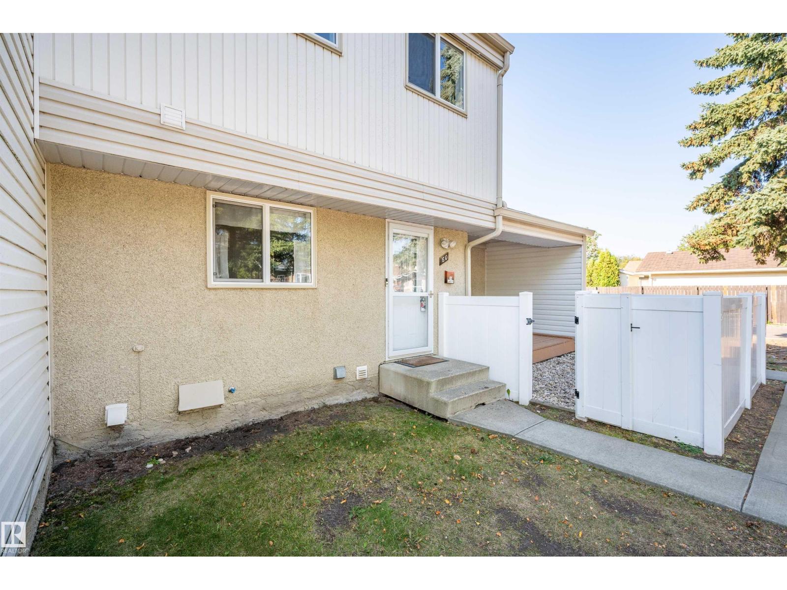 60 Woodvale Vg Nw, Edmonton, Alberta  T6L 1W4 - Photo 5 - E4458862
