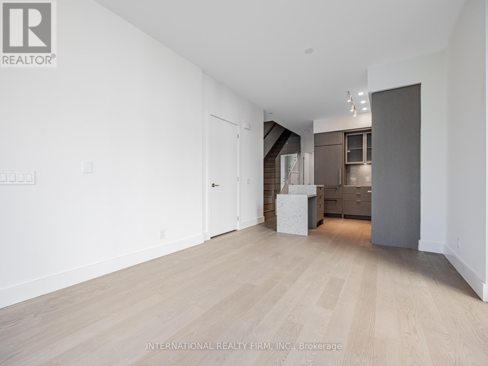 Th-06 - 20 Dervock Crescent Nw, Toronto, Ontario  M2K 0H9 - Photo 6 - C12417858