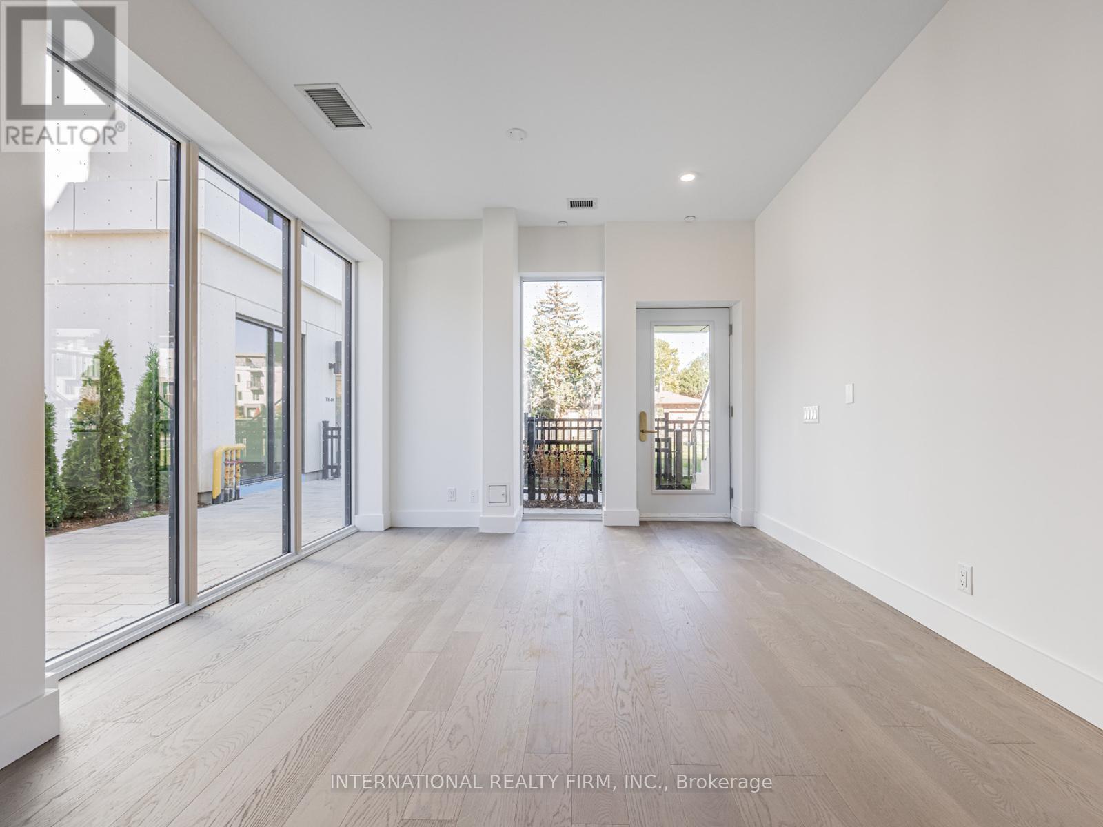 Th-06 - 20 Dervock Crescent Nw, Toronto, Ontario  M2K 0H9 - Photo 8 - C12417858