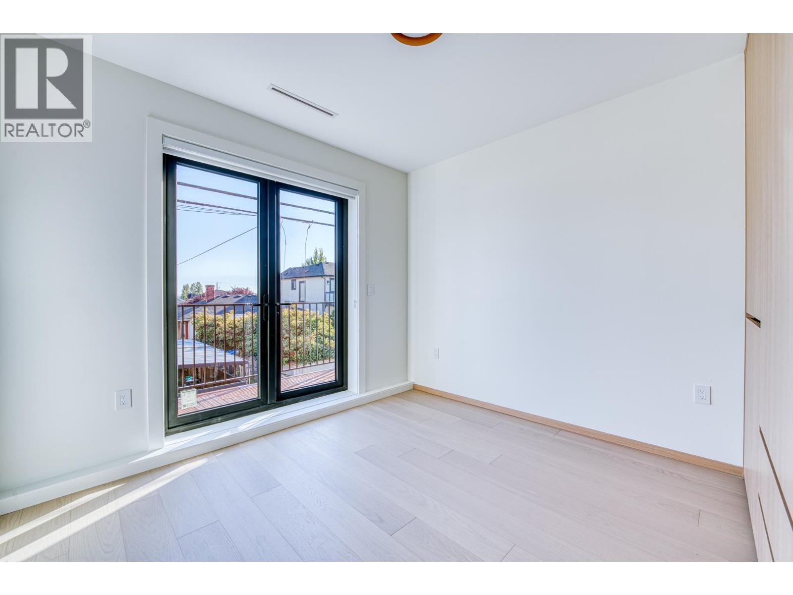 966 E 55th Avenue, Vancouver, British Columbia  V5X 1N9 - Photo 13 - R3047862