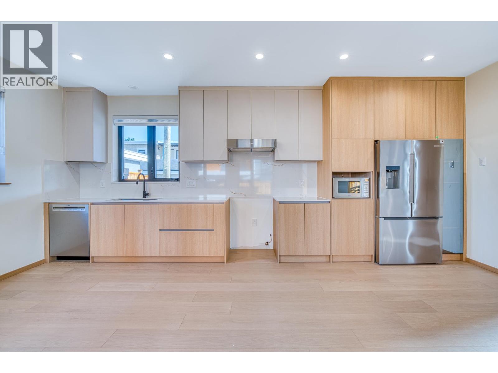 966 E 55th Avenue, Vancouver, British Columbia  V5X 1N9 - Photo 5 - R3047862