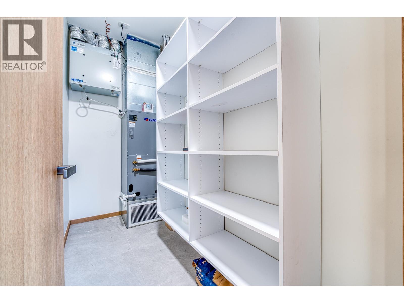 966 E 55th Avenue, Vancouver, British Columbia  V5X 1N9 - Photo 16 - R3047862