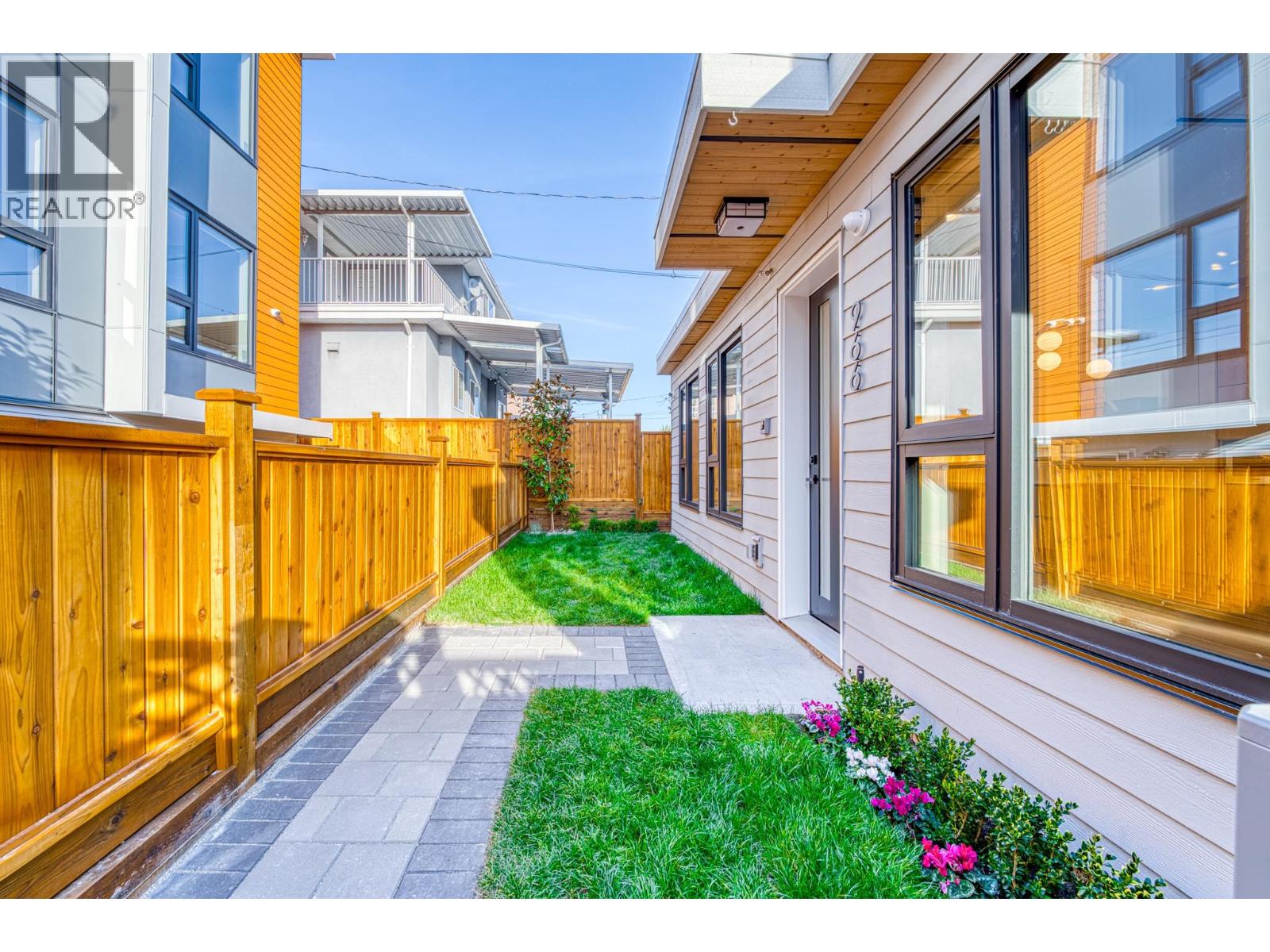 966 E 55th Avenue, Vancouver, British Columbia  V5X 1N9 - Photo 19 - R3047862