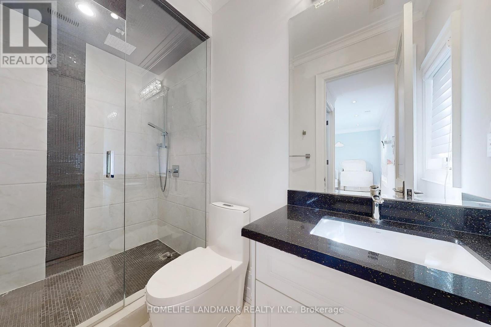 120 Byng Avenue, Toronto, Ontario  M2N 4K4 - Photo 38 - C12417567
