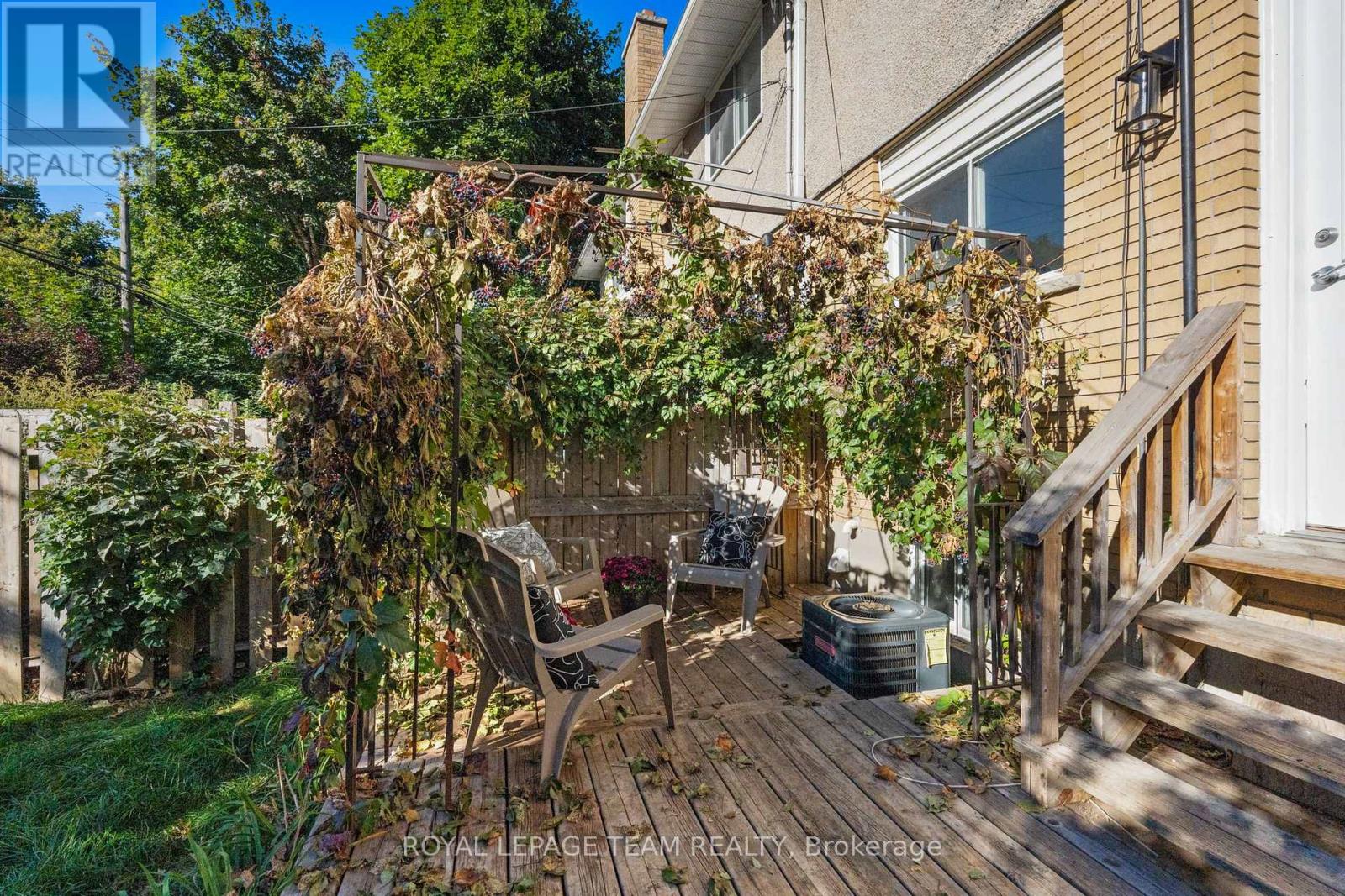 1308 Summerville Avenue, Ottawa, Ontario  K1Z 8G8 - Photo 32 - X12417868