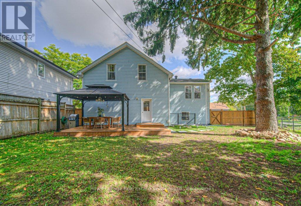 92 Adam Street, Cambridge, Ontario  N3C 2K6 - Photo 35 - X12417861