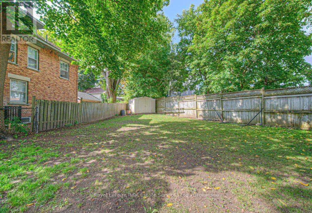 92 Adam Street, Cambridge, Ontario  N3C 2K6 - Photo 37 - X12417861