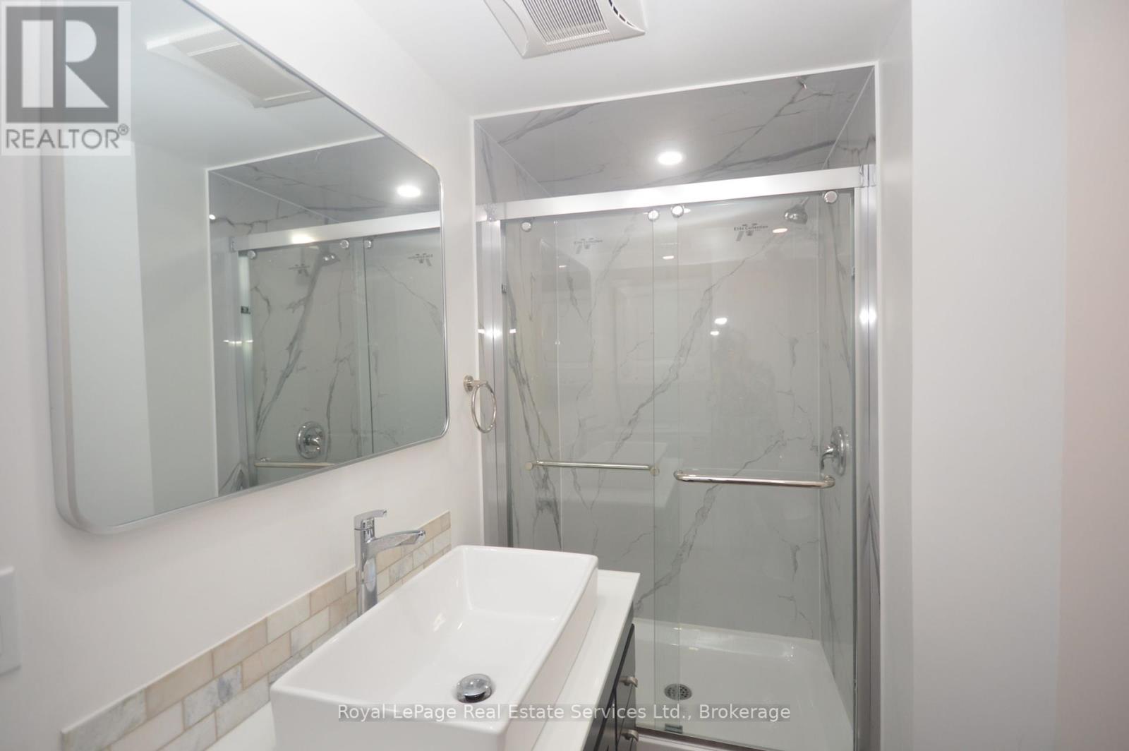 92 Adam Street, Cambridge, Ontario  N3C 2K6 - Photo 44 - X12417861