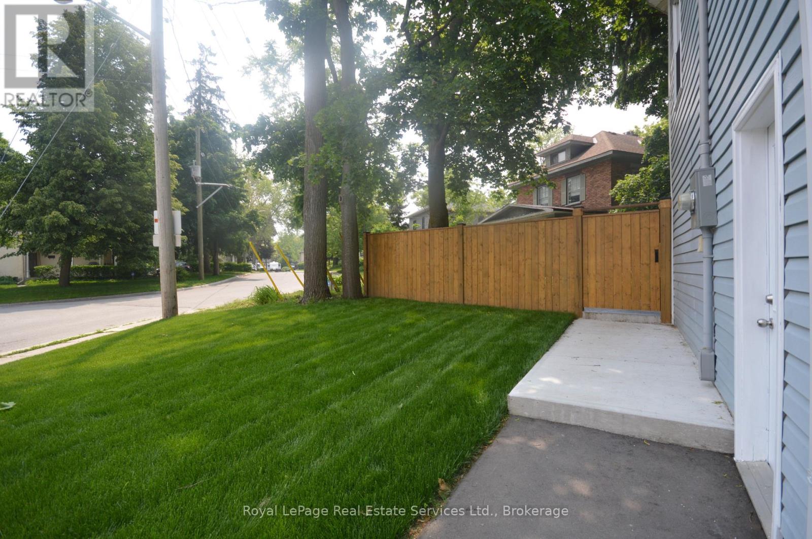 92 Adam Street, Cambridge, Ontario  N3C 2K6 - Photo 47 - X12417861