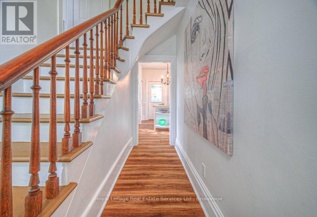 92 Adam Street, Cambridge, Ontario  N3C 2K6 - Photo 5 - X12417861