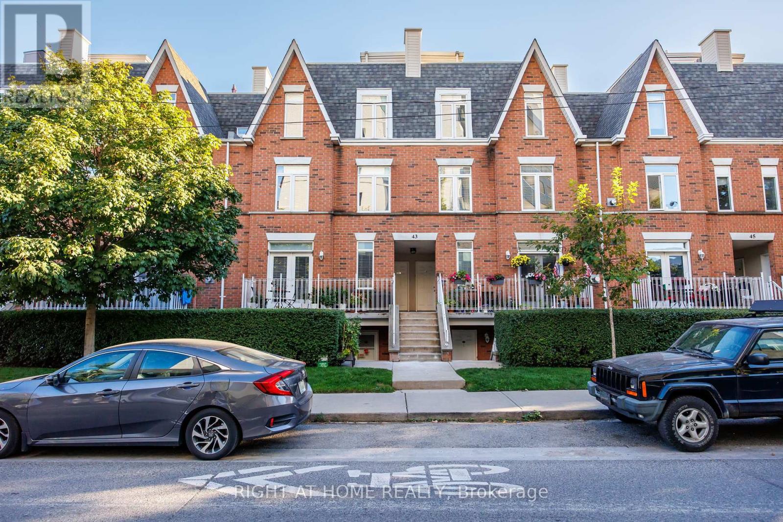 4304 - 43 Sudbury Street, Toronto, Ontario  M6J 3W6 - Photo 36 - C12408476